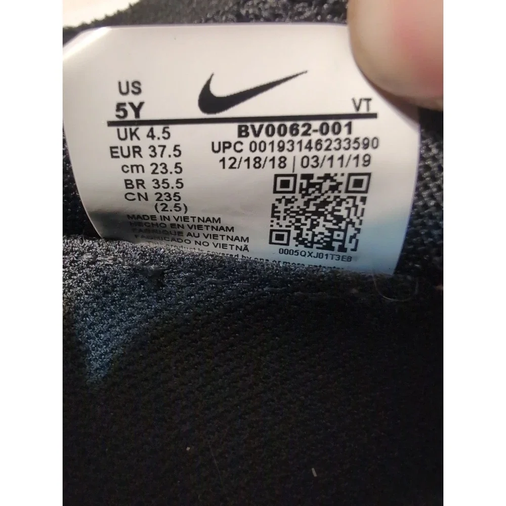 Nike Air VaporMax Synthetic Low Top Sneakers  Shoes/Black/Multicolor Size 5Y